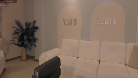 Sunny Rivers online show from 09-27-25, 11:04