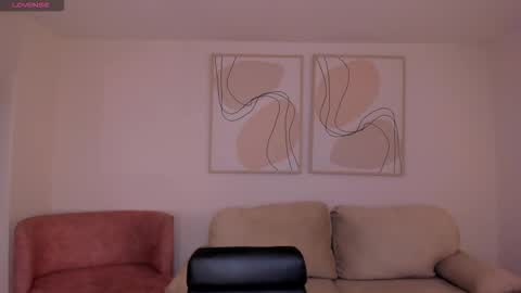 Snapshot of sunnyrivers_ chatting on 02-07-26, 11:14 Sunny Rivers online show from 02-07-26, 11:14