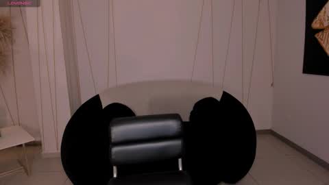 Snapshot of sunnyrivers_ chatting on 02-12-26, 06:58 Sunny Rivers online show from 02-12-26, 06:58