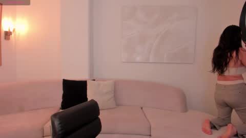 Snapshot of sunnyrivers_ chatting on 03-04-26, 06:14 Sunny Rivers online show from 03-04-26, 06:14