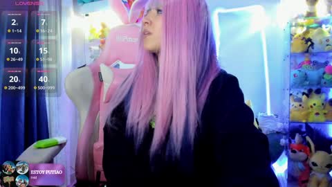     RAVENCLAU GIRL  online show from 12-11-24, 01:05