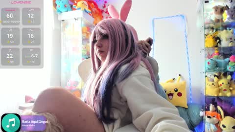     RAVENCLAU GIRL  online show from 12-18-24, 09:08