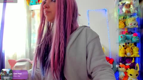     RAVENCLAU GIRL  online show from 01-16-25, 08:25