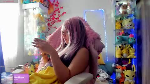     RAVENCLAU GIRL  online show from 02-20-25, 09:42