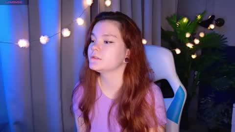 Snapshot of sunrise_enny chatting on 09-20-25, 07:59 sunrise_enny online show from 09-20-25, 07:59