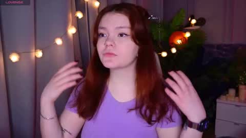 Snapshot of sunrise_enny chatting on 11-01-25, 06:43 sunrise_enny online show from 11-01-25, 06:43