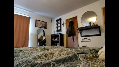 suns0ut_buns0ut online show from 03-06-26, 09:00