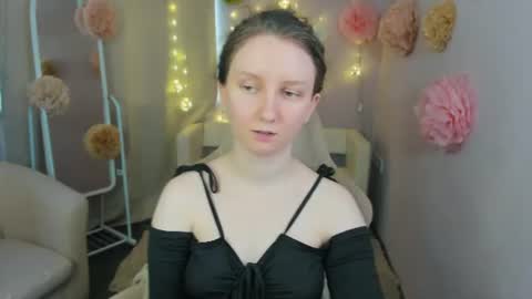 Alice online show from 07-22-26, 01:36