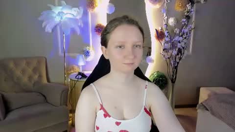 Alice online show from 07-27-26, 01:18