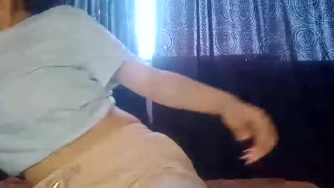 Annie online show from 01-07-25, 08:52