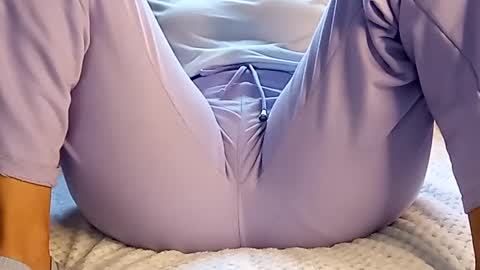 Annie online show from 03-11-25, 09:04