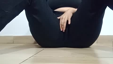 Annie online show from 09-14-25, 11:15