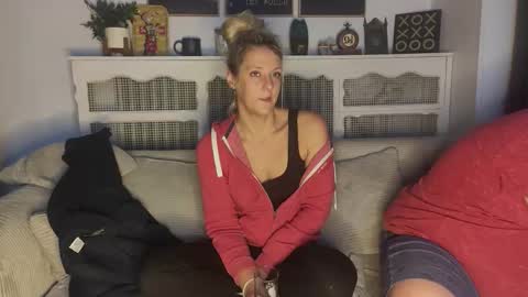 Snapshot of sunshine_diddy chatting on 12-03-25, 03:10 Ava online show from 12-03-25, 03:10