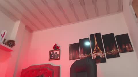 Snapshot of sunshine_gh1 chatting on 03-08-25, 06:26 Sunshine online show from 03-08-25, 06:26