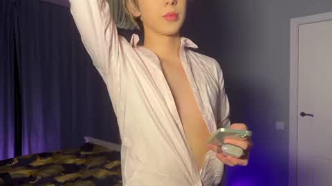 Snapshot of sunshinealex chatting on 03-01-25, 06:43 sunshinealex online show from 03-01-25, 06:43