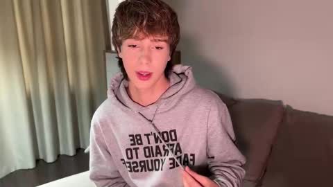 Snapshot of sunshinealex chatting on 09-24-25, 11:13 sunshinealex online show from 09-24-25, 11:13