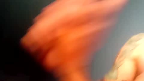 Snapshot of sunsweetsavage chatting on 12-19-24, 08:23 BIGDGEE online show from 12-19-24, 08:23