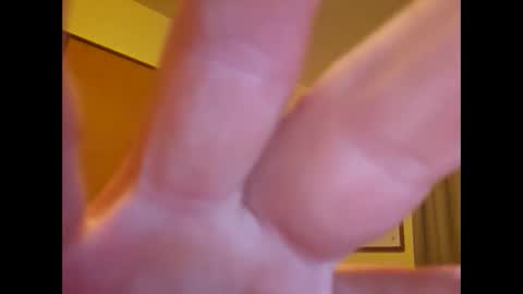 Snapshot of suntroll chatting on 02-19-25, 07:06 Suntroll online show from 02-19-25, 07:06