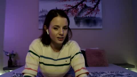 Snapshot of sunxbun chatting on 11-29-25, 07:17 sunxbun online show from 11-29-25, 07:17