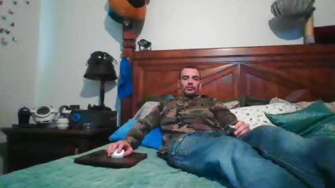 Snapshot of superd512 chatting on 12-15-25, 06:56 Guero Cash online show from 12-15-25, 06:56