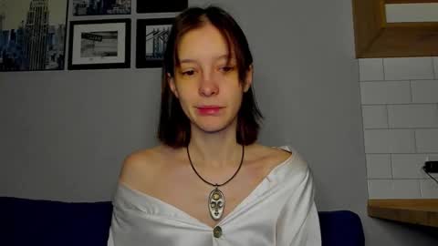 Una online show from 11-21-25, 01:15