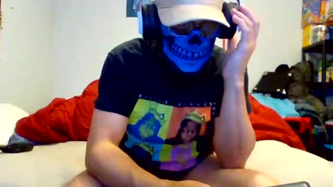 supermanloverhg online show from 10-28-25, 08:40