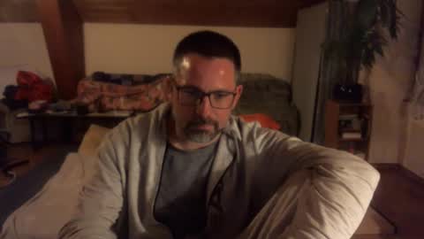 supersquirrel81 online show from 01-18-26, 05:11