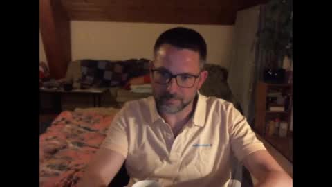 supersquirrel81 online show from 04-15-26, 06:59