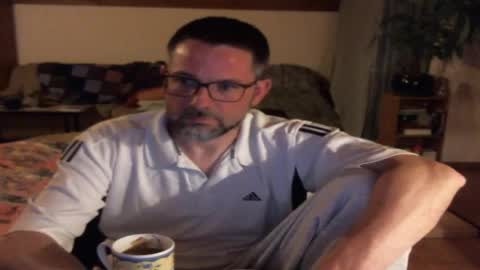 supersquirrel81 online show from 04-26-26, 02:31