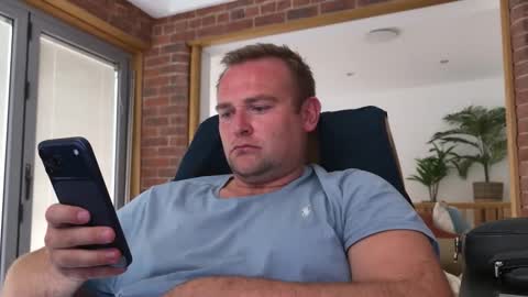 Jade  Tom online show from 09-28-25, 03:06