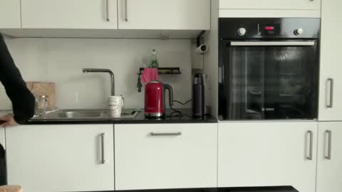 surfstar81 online show from 02-01-26, 07:51