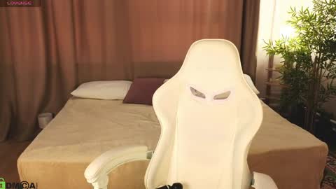 Annie online show from 04-09-26, 02:11