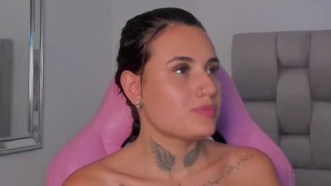 Susan online show from 09-16-25, 07:48