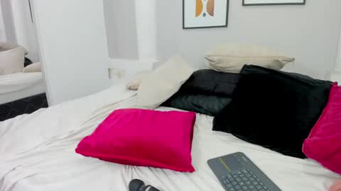 Susana online show from 10-04-25, 05:16