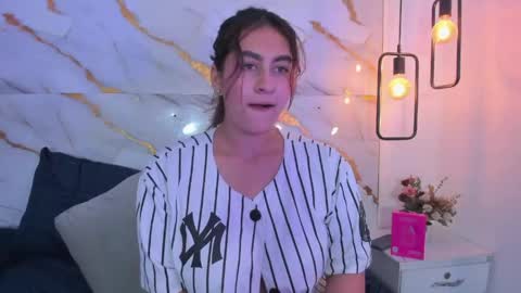 Susana online show from 04-30-26, 07:58