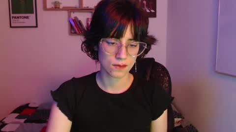 Snapshot of susana_w chatting on 12-13-24, 11:28 susana_w online show from 12-13-24, 11:28