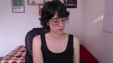 Snapshot of susana_w chatting on 12-19-24, 09:28 susana_w online show from 12-19-24, 09:28