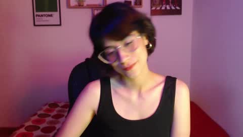 Snapshot of susana_w chatting on 12-20-24, 12:30 susana_w online show from 12-20-24, 12:30