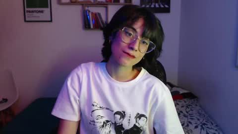 Snapshot of susana_w chatting on 02-26-25, 11:59 susana_w online show from 02-26-25, 11:59