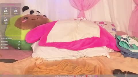 Snapshot of susana_williamss chatting on 05-16-26, 08:07 Susana W online show from 05-16-26, 08:07