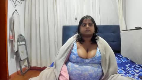 Snapshot of susanaeshwar chatting on 12-05-25, 01:58 susanaeshwar online show from 12-05-25, 01:58