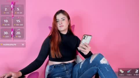 Snapshot of susanamartinez1 chatting on 12-27-24, 01:00 Susana online show from 12-27-24, 01:00