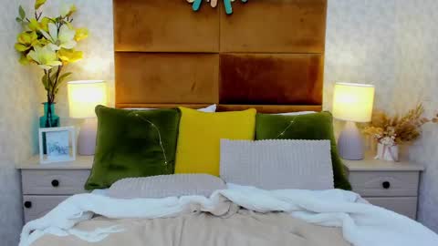 Susan online show from 02-18-25, 09:32