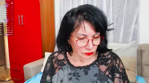 Snapshot of susanflower chatting on 01-25-25, 04:57 Susan online show from 01-25-25, 04:57