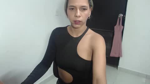 Snapshot of susanleroy chatting on 02-02-25, 09:40 susanleroy online show from 02-02-25, 09:40