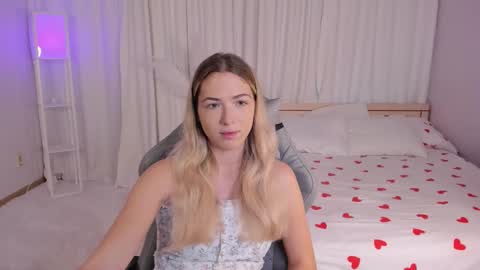 Susan online show from 11-09-25, 03:49