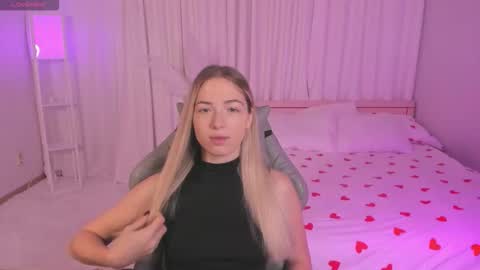 Susan online show from 11-11-25, 01:49