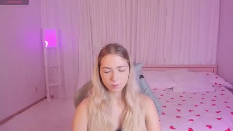 Susan online show from 11-21-25, 03:05