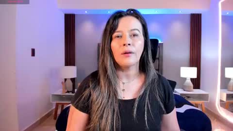 Susan  Everyday From 0530 to 1430 Col Time online show from 09-20-25, 10:49