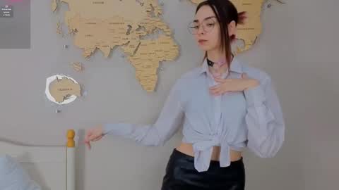 susannahtrojahn online show from 02-16-26, 03:19